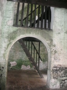 Elmina: Staircase female slaves took to Governor's bedroom :(